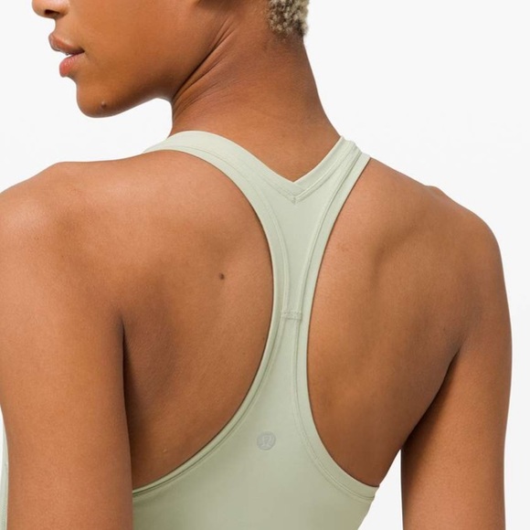 Lululemon Cool Racerback in Green Fern Size 8-10 EUC - Picture 3 of 9